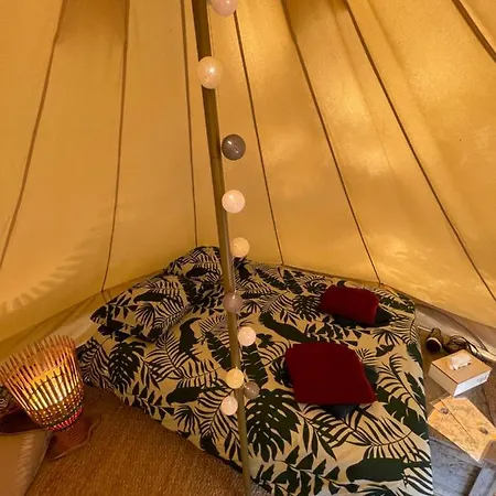 La Toile Du Bois De Bernac Luxury tent